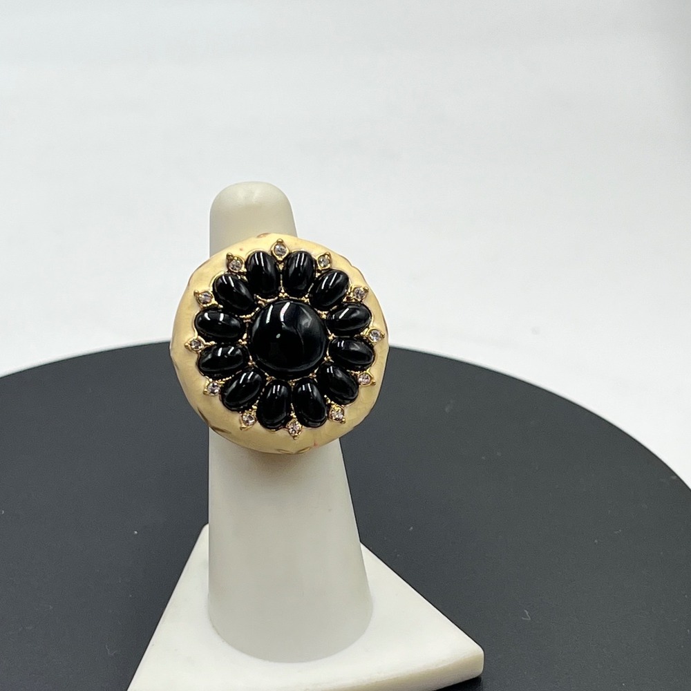 Bellezza Speranza Black Onyx & Crystal Cream Enamel Gold Tone Chunky Ring Sz 5.5